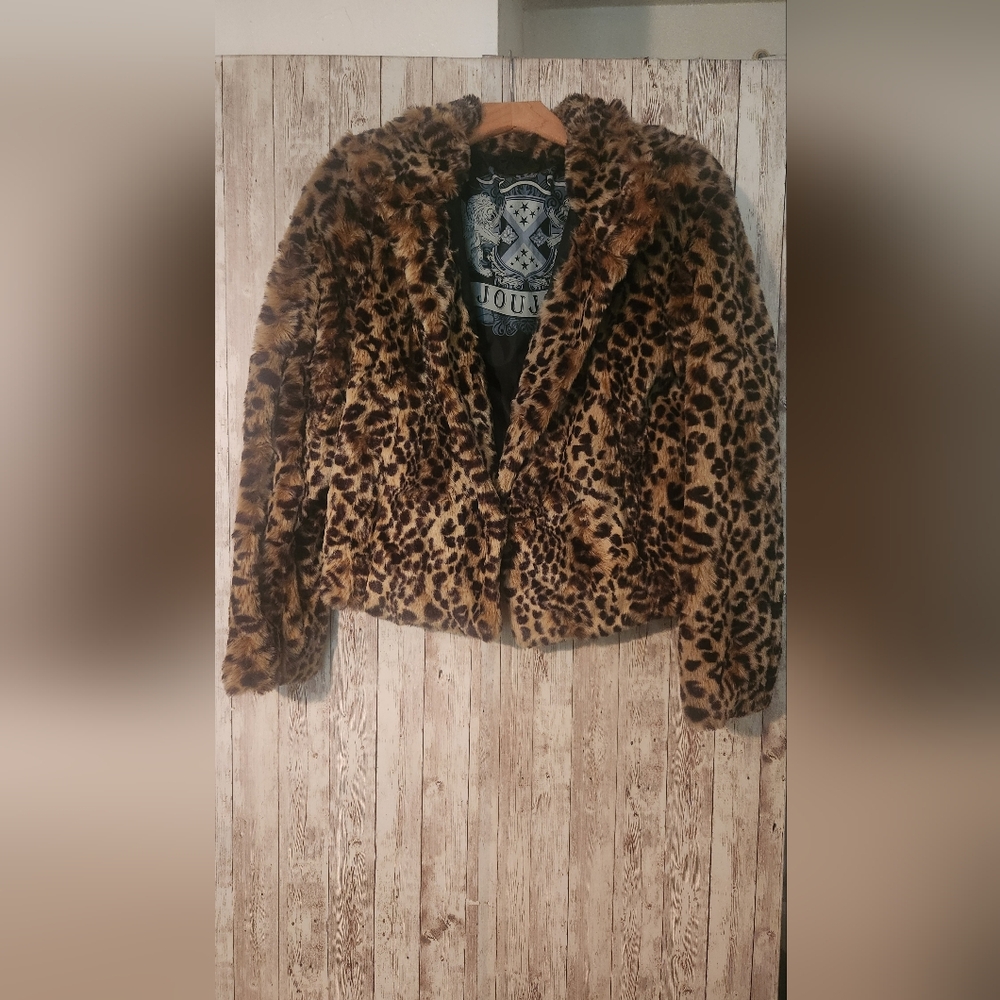 Furr coat ( not real furr)